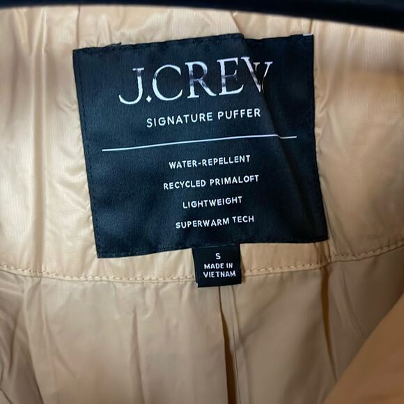 J. Crew Villa Shiny Puffer Coat Made with PrimaLoft in Sand Castle Size S NWT - Picture 11 of 15
